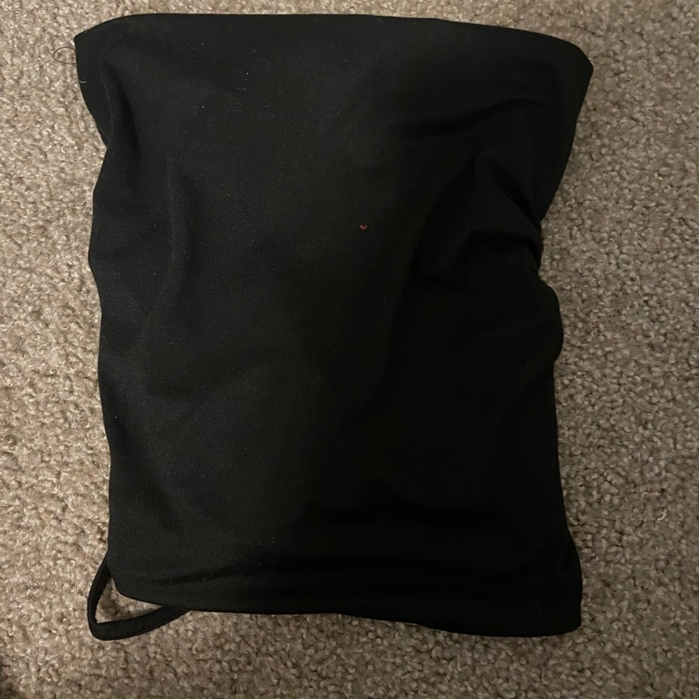 SHEIN Elegant Black Strapless and Backless Top